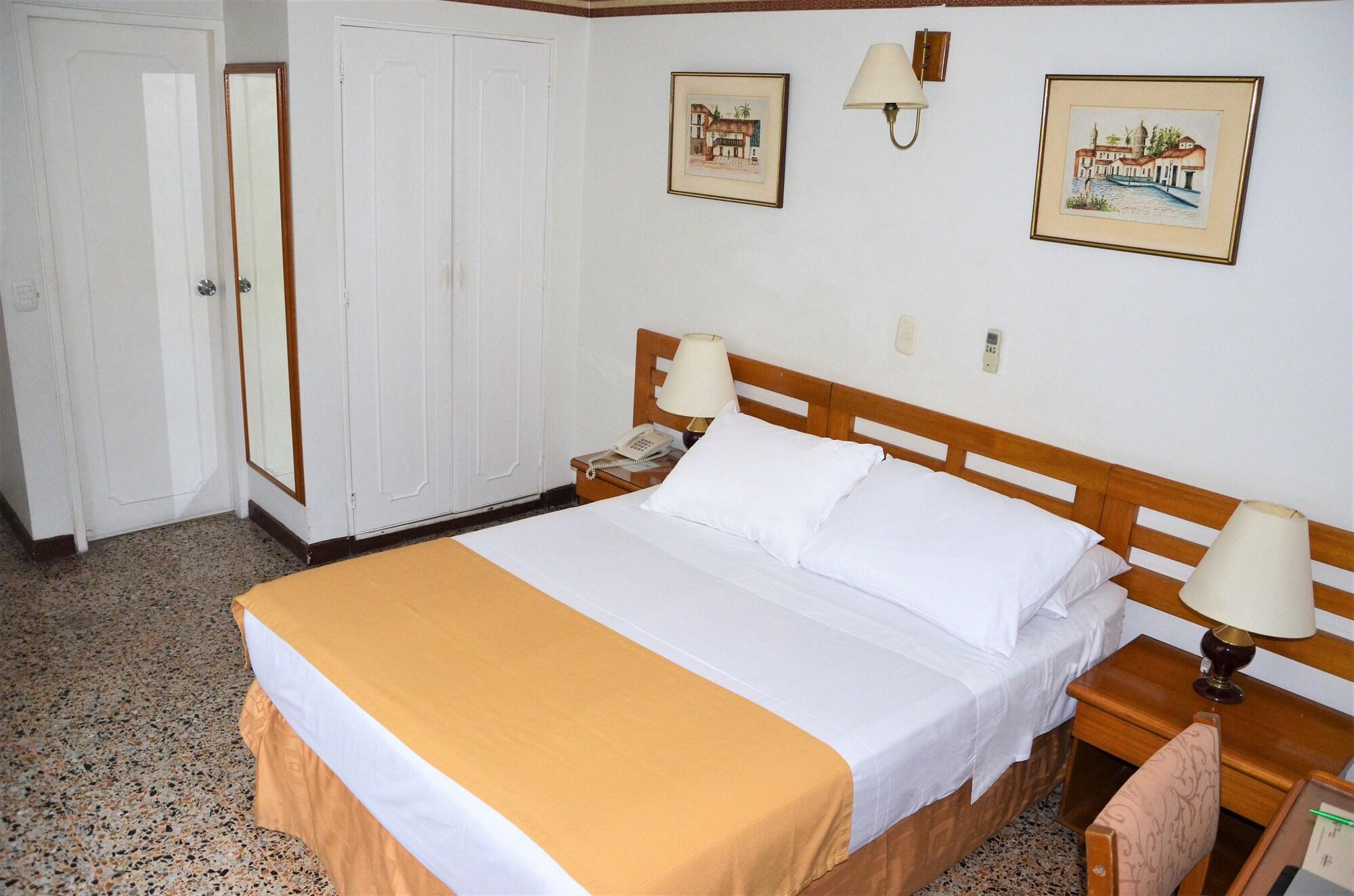 Hotel Villavicencio Plaza Kültér fotó