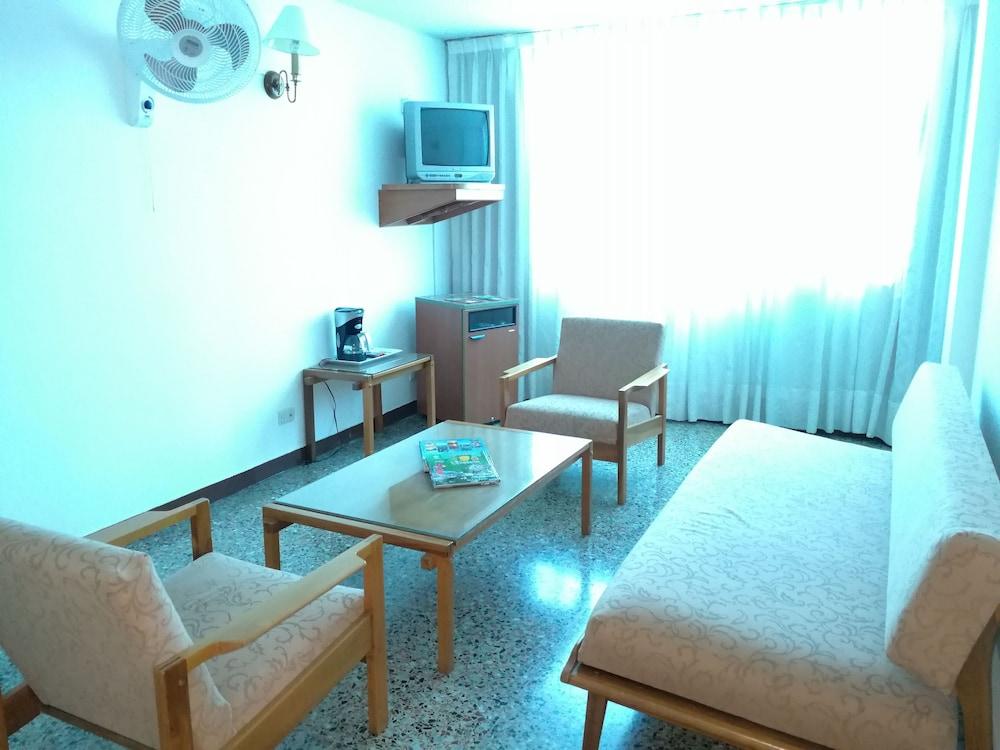 Hotel Villavicencio Plaza Kültér fotó