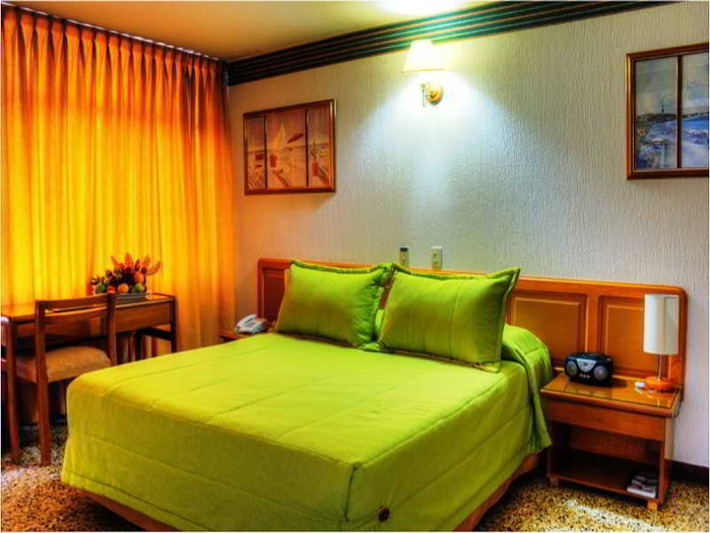 Hotel Villavicencio Plaza Kültér fotó